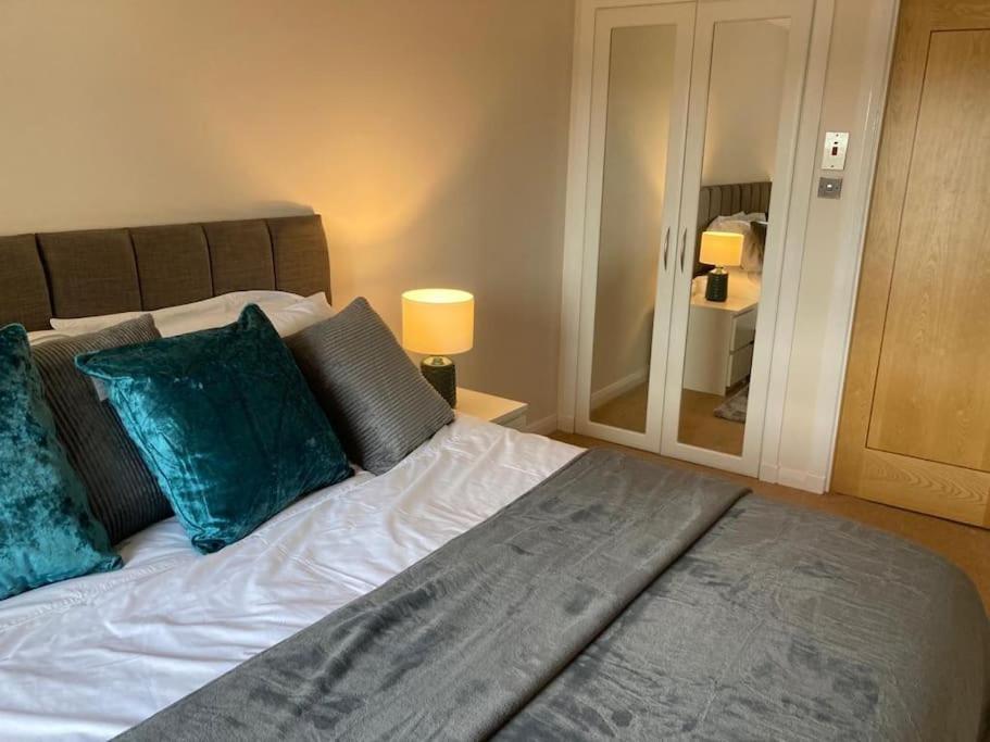 Beautiful 2 Bedroom Flat Overlooking Golf Course Carnoustie Bagian luar foto